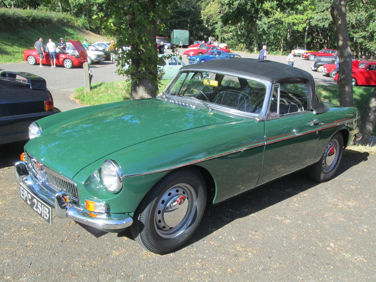 1964 MG MGB Image 1